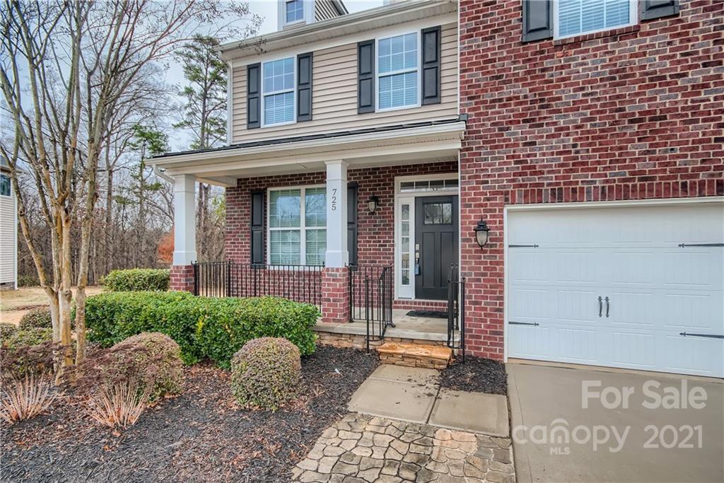 725 Trailhead Lane Fort Mill, SC 29708 - Photo 3 of 33 Gallery Image 3