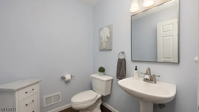 $1,250,000 | 49 Clydesdale Road, Scotch Plains, NJ 07076