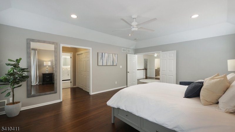 49 Clydesdale Road Scotch Plains, NJ 07076 - Photo 21 of 34