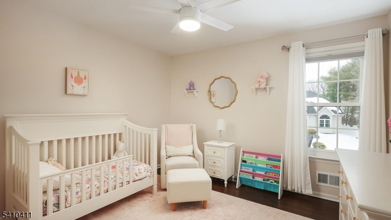 49 Clydesdale Road Scotch Plains, NJ 07076 - Photo 23 of 34