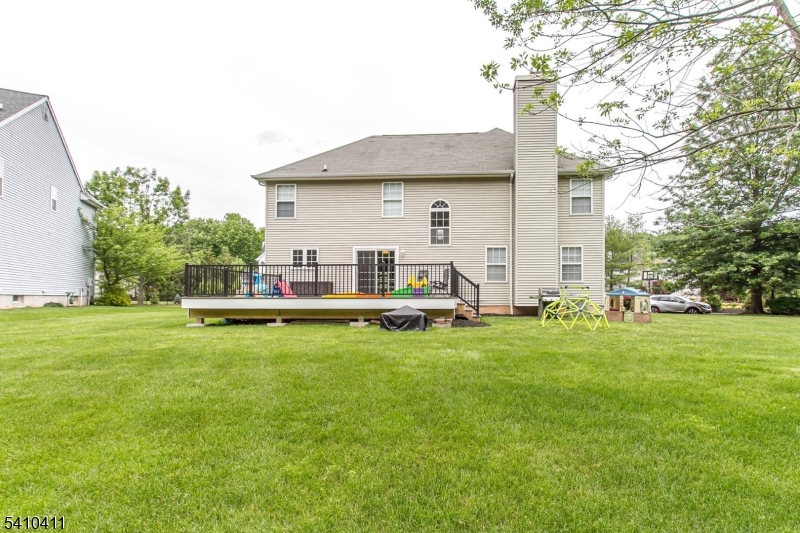 49 Clydesdale Road Scotch Plains, NJ 07076 - Photo 34 of 34