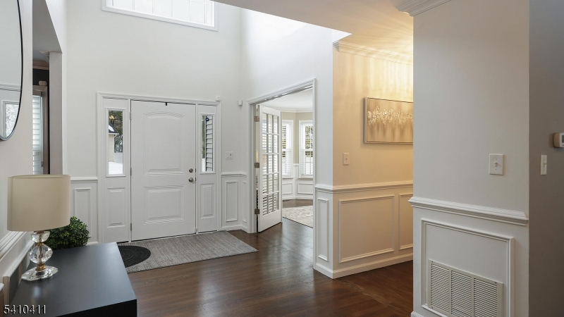 49 Clydesdale Road Scotch Plains, NJ 07076 - Photo 6 of 34