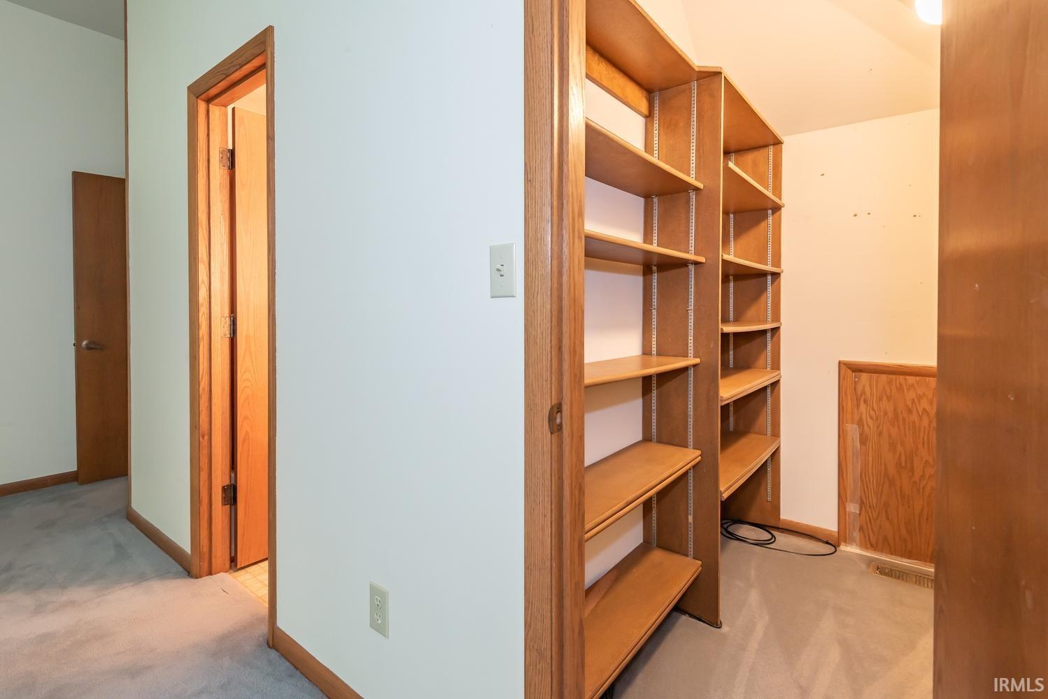 5430 East James Road Bloomington, IN 47408 - Photo 35 of 50 Gallery Image 35