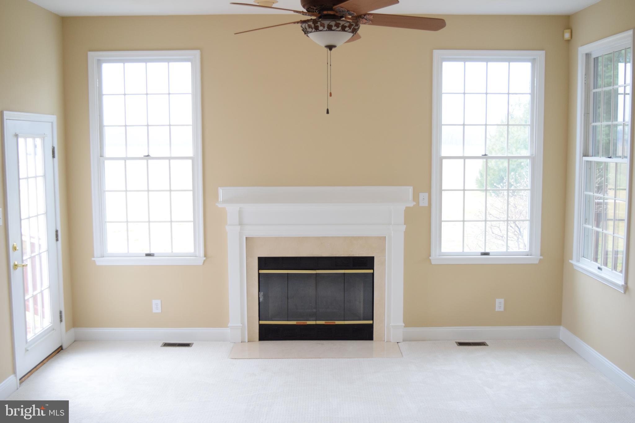 22 Stelle Road Chesterfield, NJ 08515 - Photo 11 of 50 Family Room/Fireplace