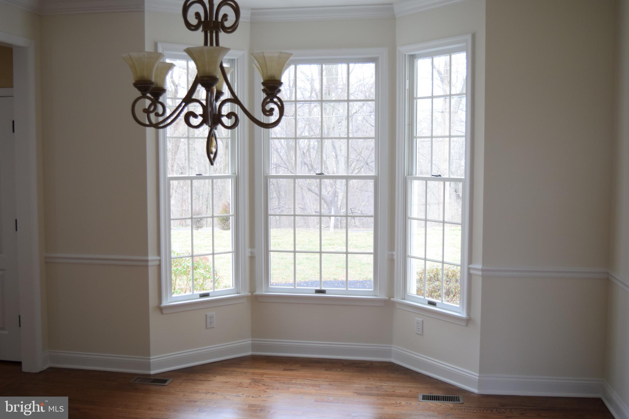22 Stelle Road Chesterfield, NJ 08515 - Photo 14 of 50 Formal Dining Room