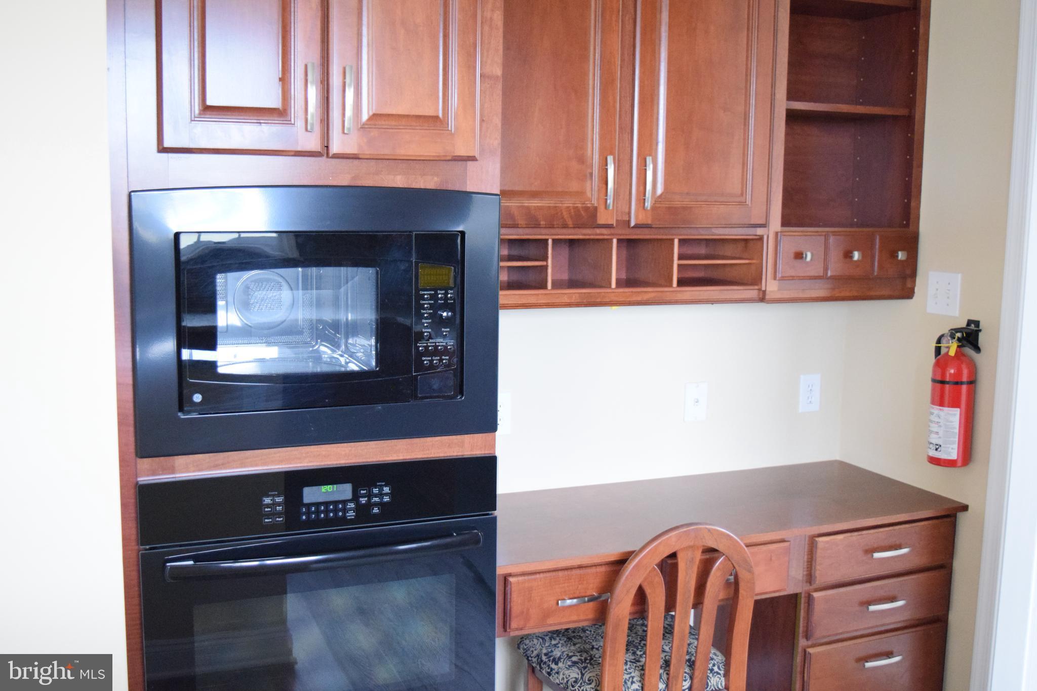 22 Stelle Road Chesterfield, NJ 08515 - Photo 4 of 50 Computer station
