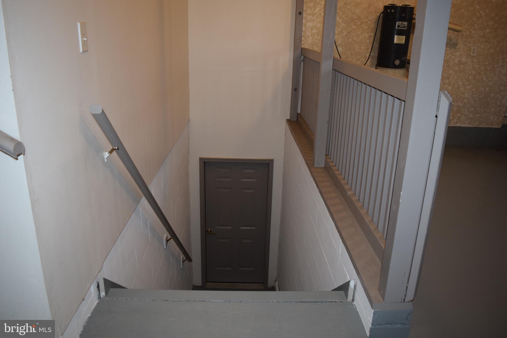 22 Stelle Road Chesterfield, NJ 08515 - Photo 44 of 50 Staricase garage to basement