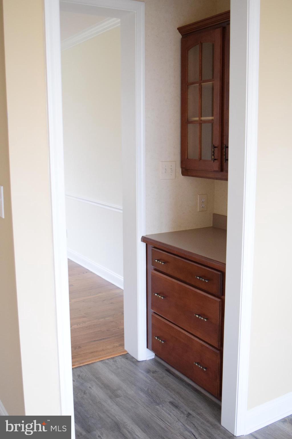 22 Stelle Road Chesterfield, NJ 08515 - Photo 9 of 50 Butlers pantry