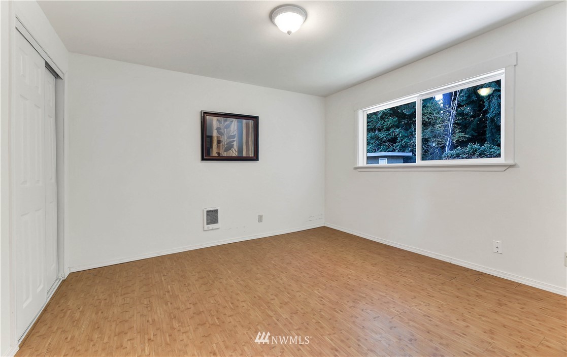 618 Edmonds Way Edmonds, WA 98020 - Photo 14 of 18 Gallery Image 14