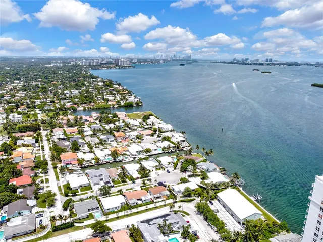 $3,500,000 | 1250 Northeast 82nd Street, Miami, FL 33138