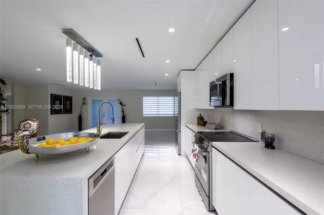 $3,500,000 | 1250 Northeast 82nd Street, Miami, FL 33138