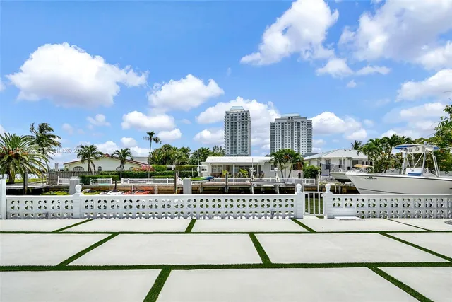 $3,500,000 | 1250 Northeast 82nd Street, Miami, FL 33138