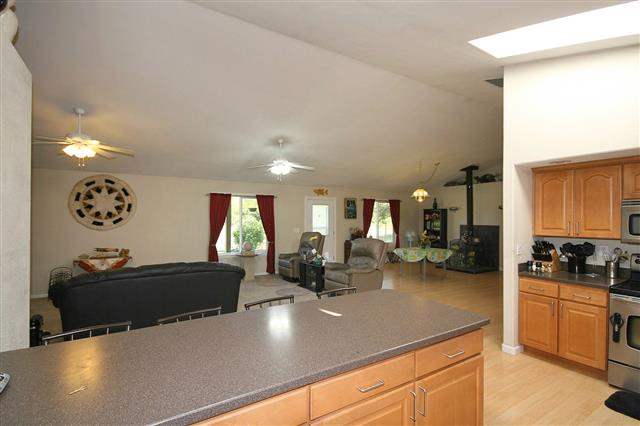 13120 East Bridges Road Elk, WA 99009 - Photo 8 of 20