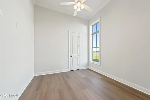 $530,000 | 111 Hedgemoore Court, Youngsville, LA 70592