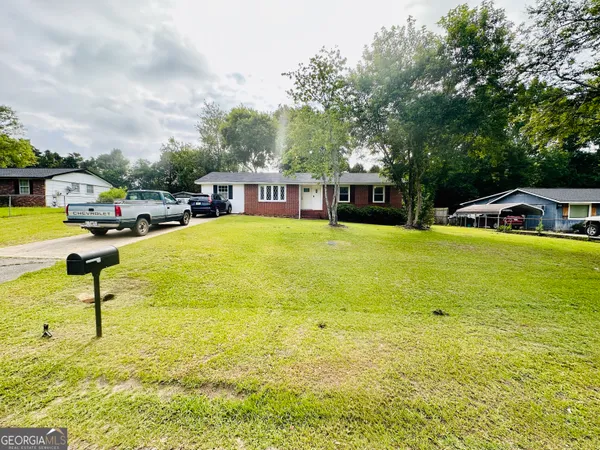 $189,900 | 213 Hilltop Road, Perry, GA 31069