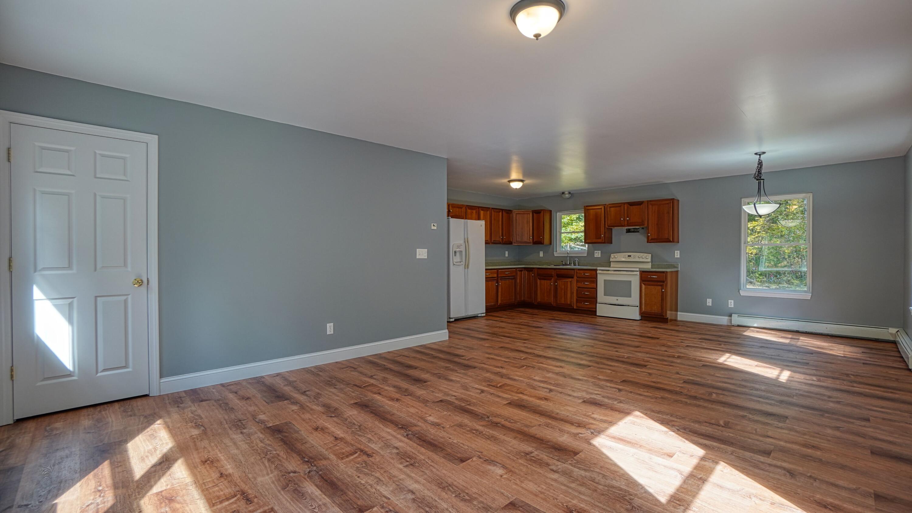 625 Benton Road Albion, ME 04910 - Photo 4 of 28 004