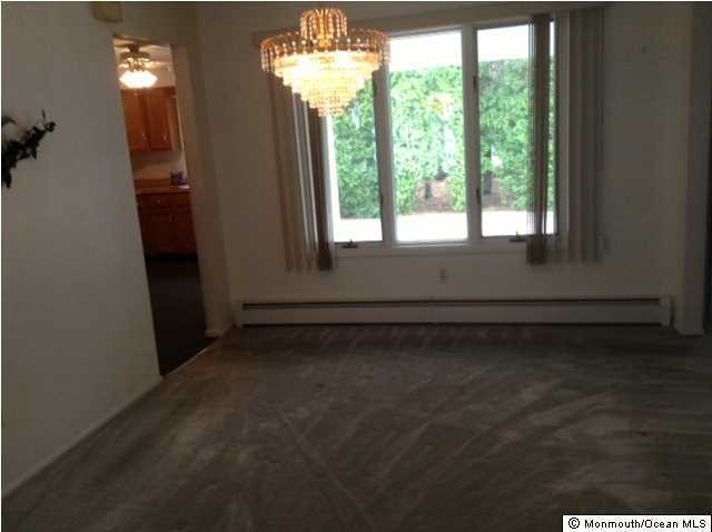 4 Mapleton Road Toms River, NJ 08757 - Photo 3 of 11 Additional Photo