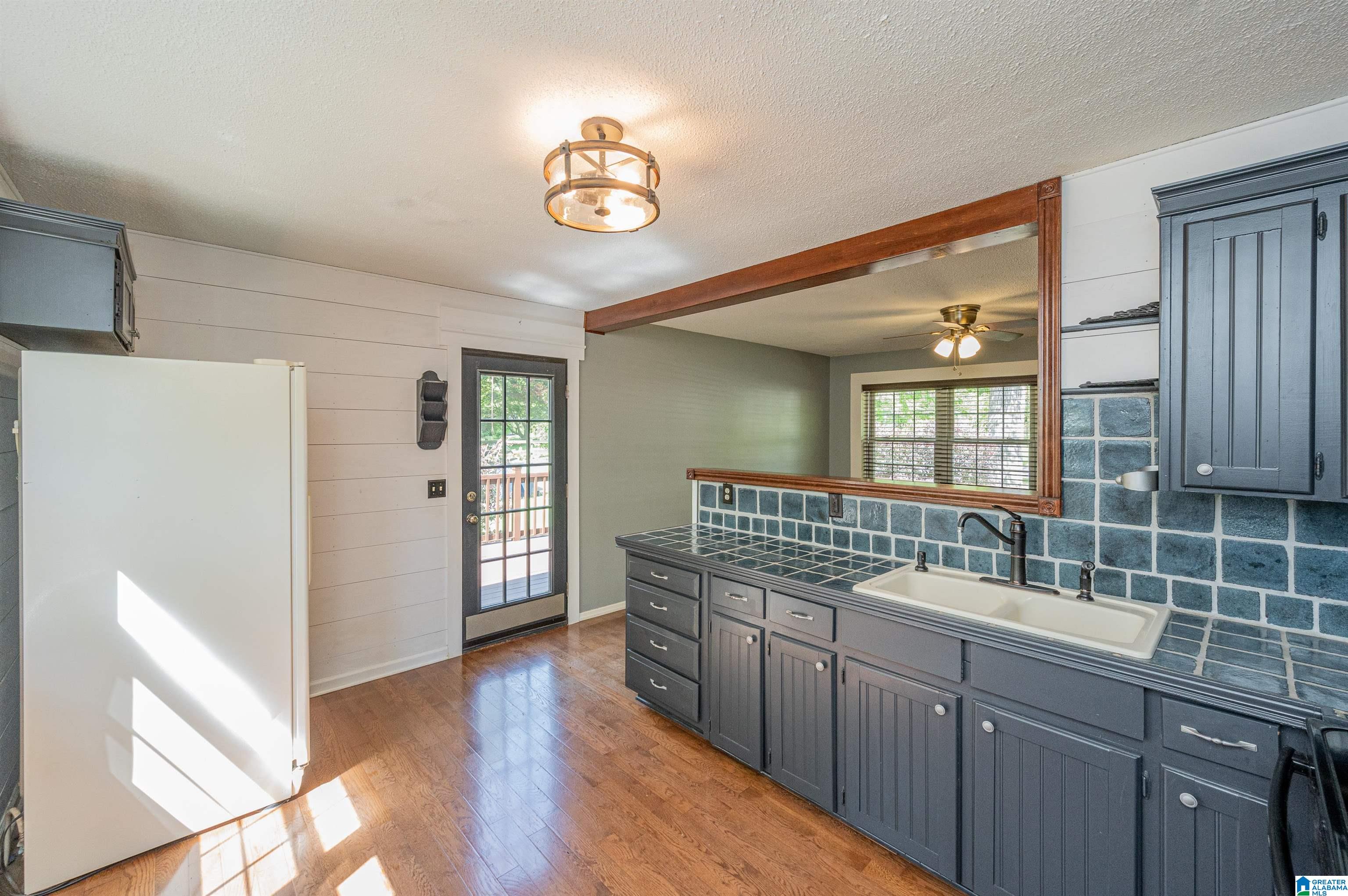 206 Connie Street Alabaster, AL 35007 - Photo 14 of 47