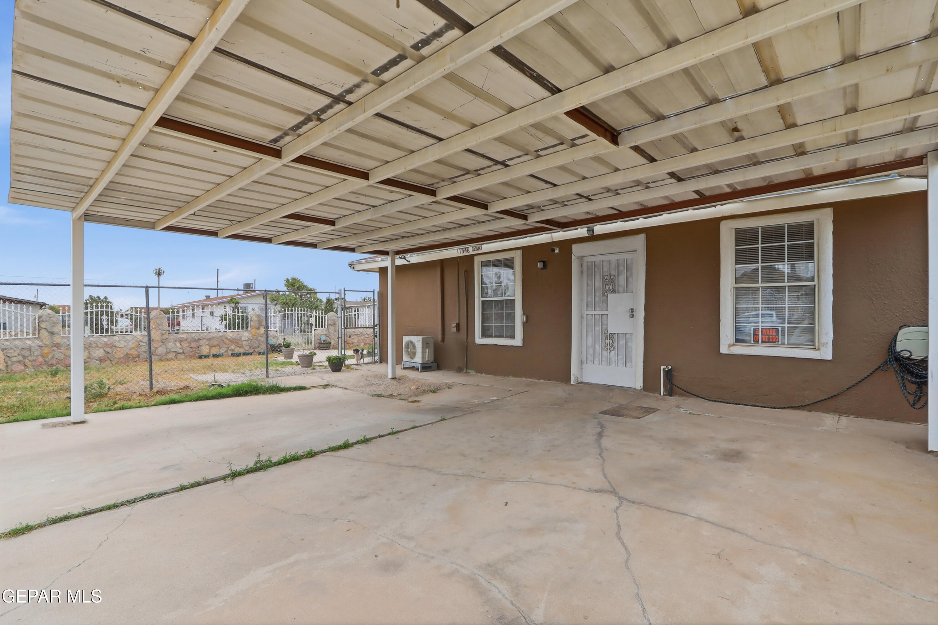11548 Jenny Road Socorro, TX 79927 - Photo 34 of 39 a view of a porch