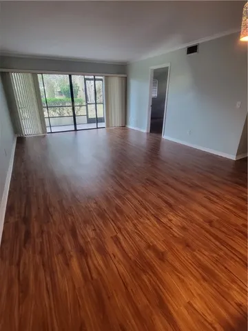 $1,750 | 400 18th Street, Unit C2, Vero Beach, FL 32960