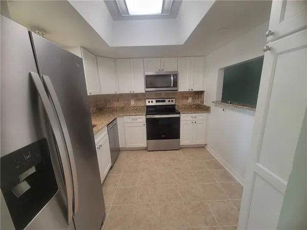 $1,500 | 400 18th Street, Unit C2, Vero Beach, FL 32960