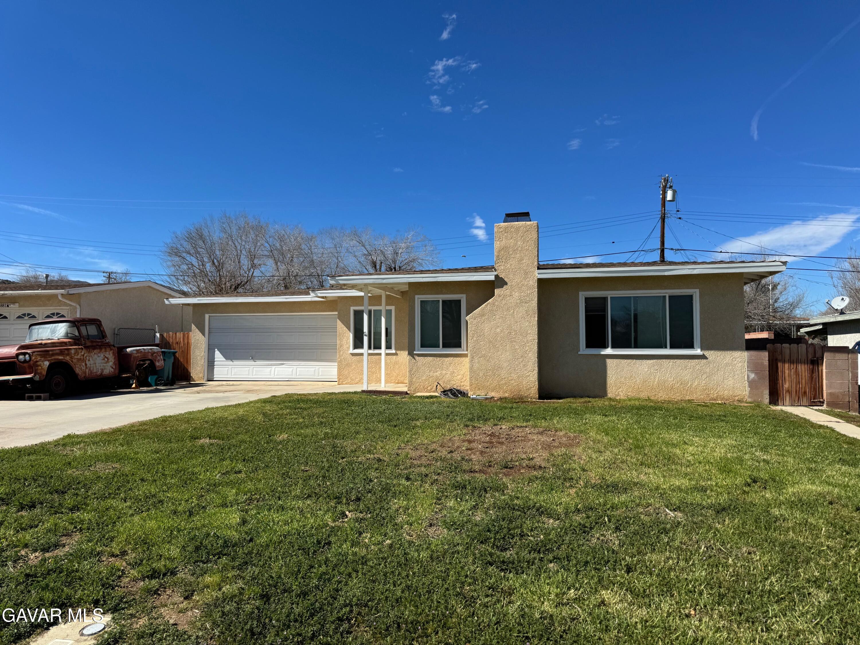 38821 Juniper Tree Road Palmdale, CA 93551 - Photo 2 of 24 IMG_1004