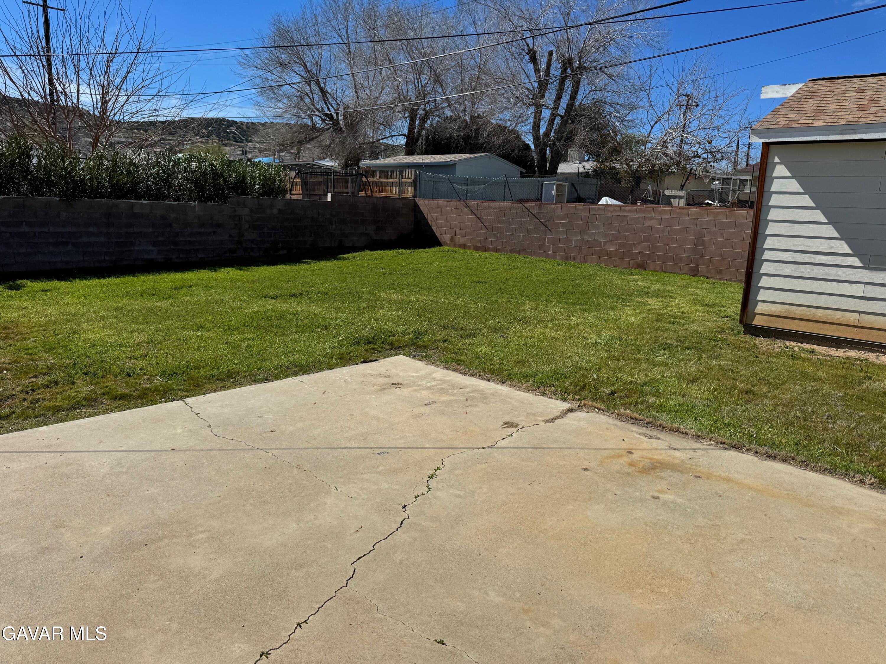 38821 Juniper Tree Road Palmdale, CA 93551 - Photo 21 of 24 IMG_1033