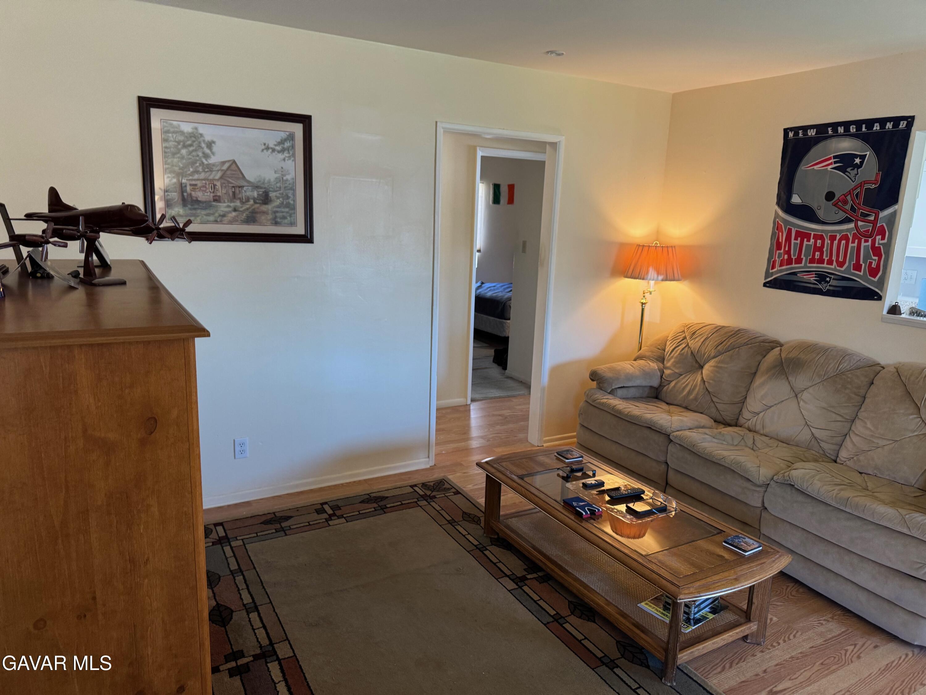 38821 Juniper Tree Road Palmdale, CA 93551 - Photo 4 of 24 IMG_1006