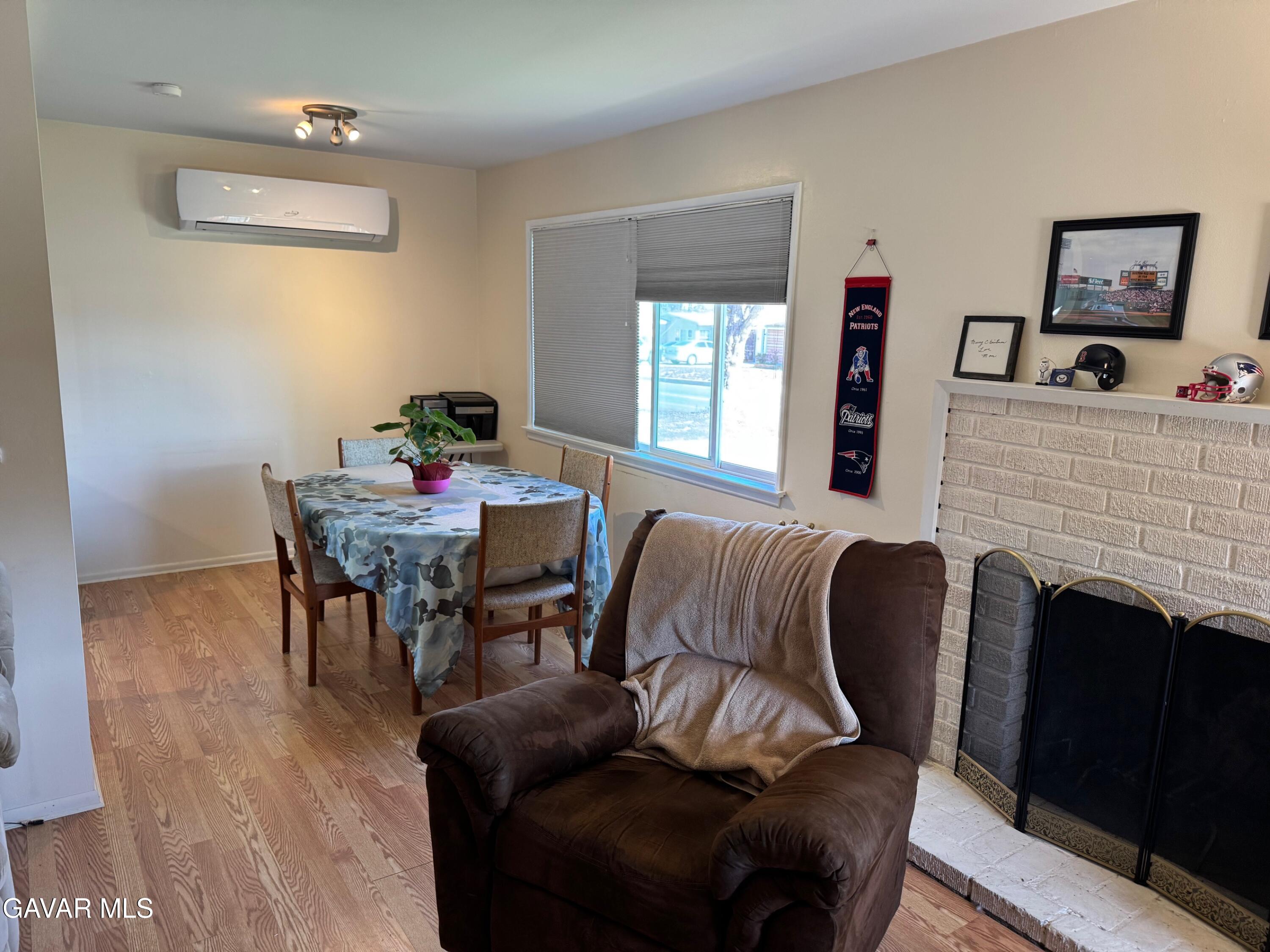 38821 Juniper Tree Road Palmdale, CA 93551 - Photo 5 of 24 IMG_1012