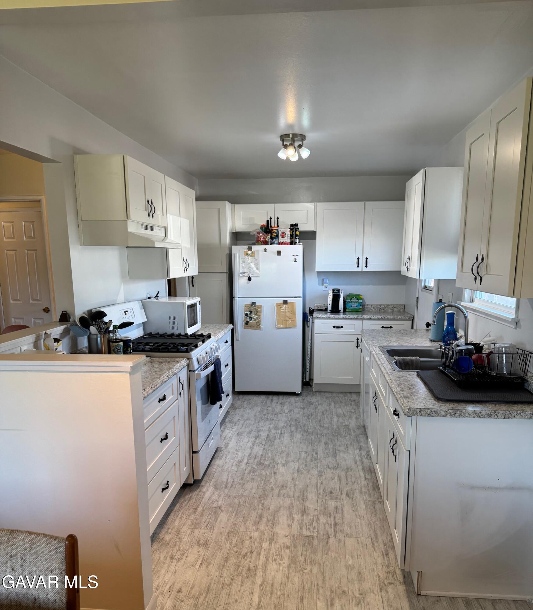 38821 Juniper Tree Road Palmdale, CA 93551 - Photo 7 of 24 IMG_1014