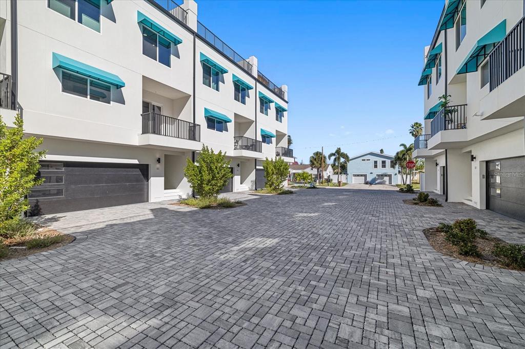 15405 Gulf Boulevard, Unit B2 Madeira Beach, FL 33708 - Photo 38 of 49 a view of street with large building