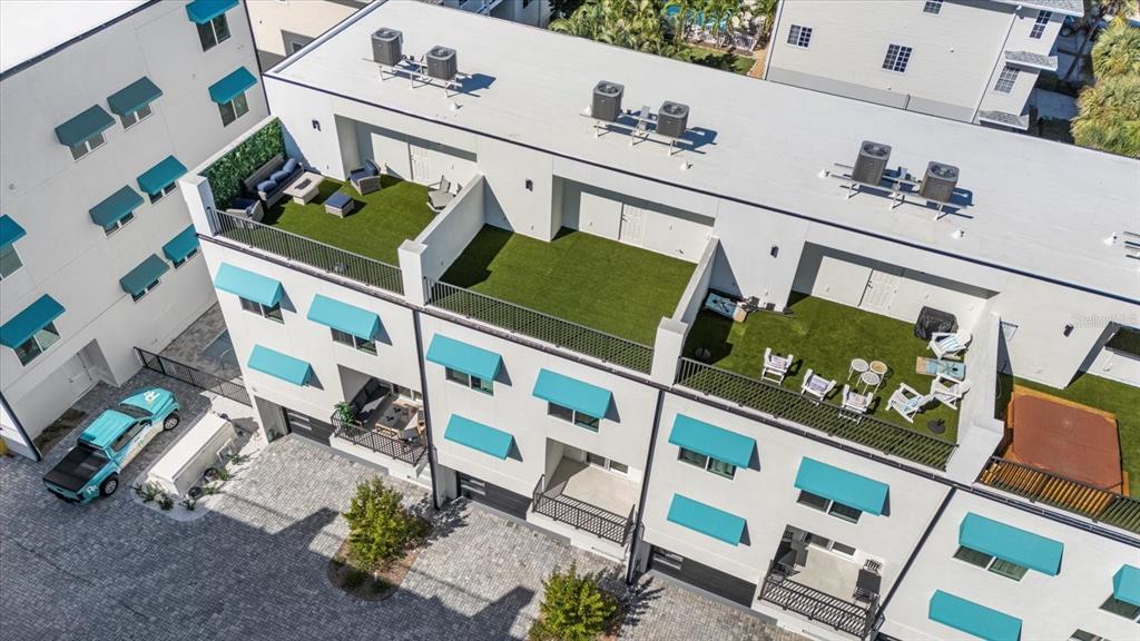 15405 Gulf Boulevard, Unit B2 Madeira Beach, FL 33708 - Photo 41 of 49 an aerial view of a couch in kitchen