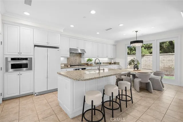 $2,198,888 | 61 Lupari, Irvine, CA 92618