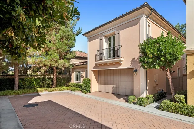 $2,198,888 | 61 Lupari, Irvine, CA 92618