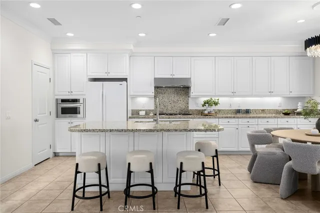 $2,198,888 | 61 Lupari, Irvine, CA 92618