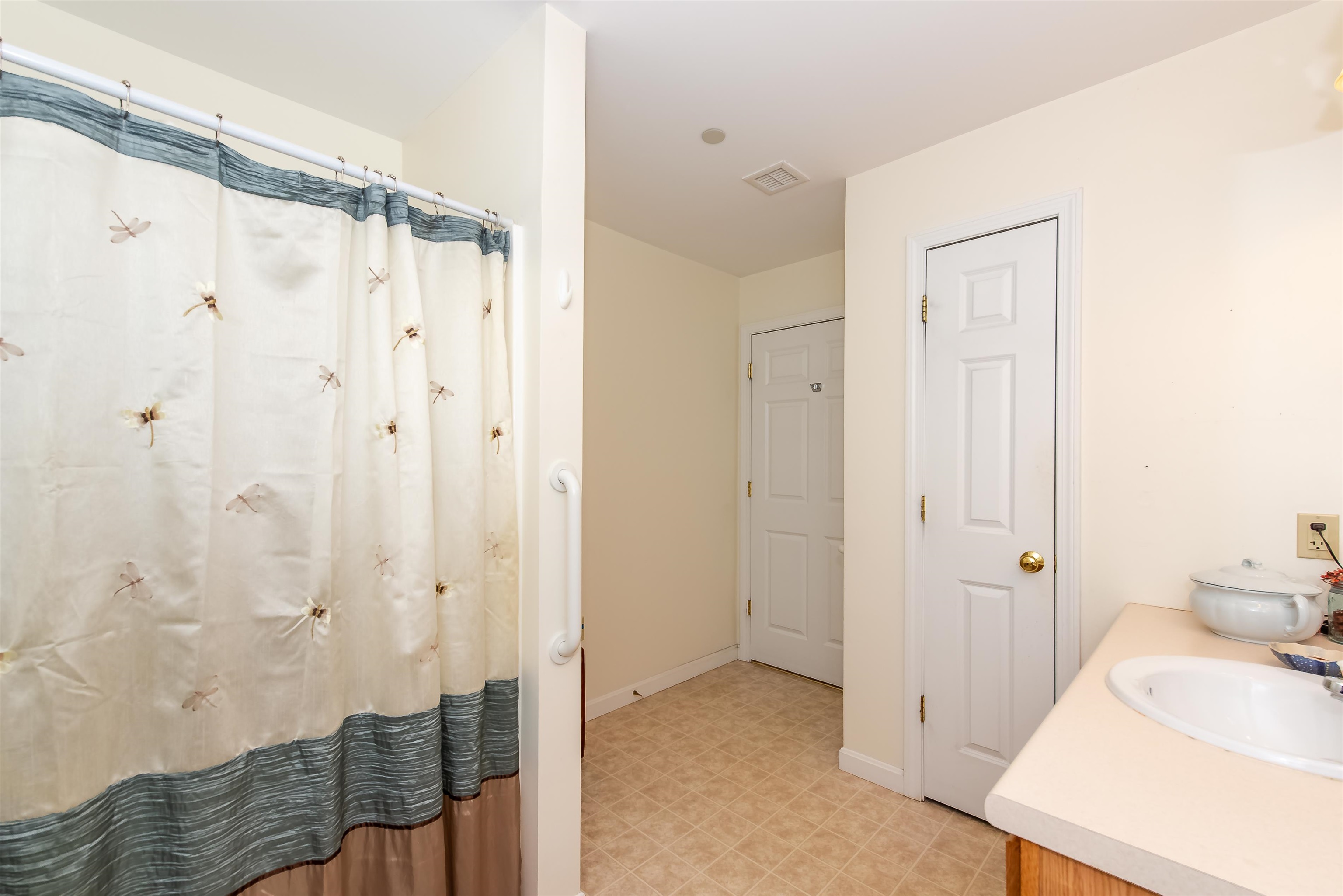 118 Secretariat Way, Unit 114 Rochester, NH 03867 - Photo 26 of 37