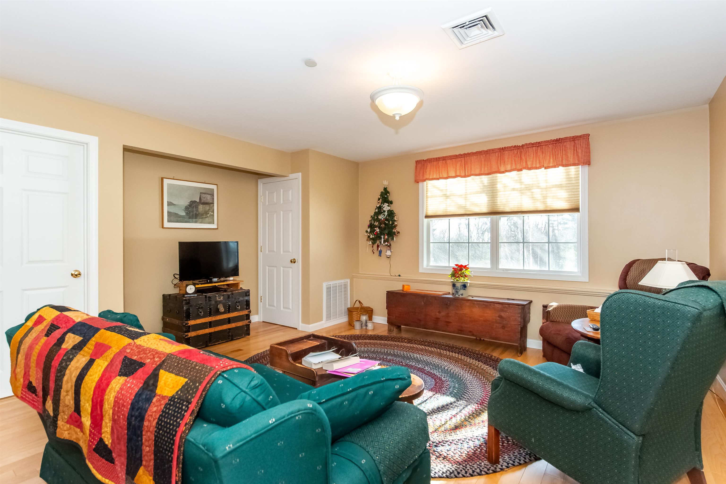 118 Secretariat Way, Unit 114 Rochester, NH 03867 - Photo 9 of 37