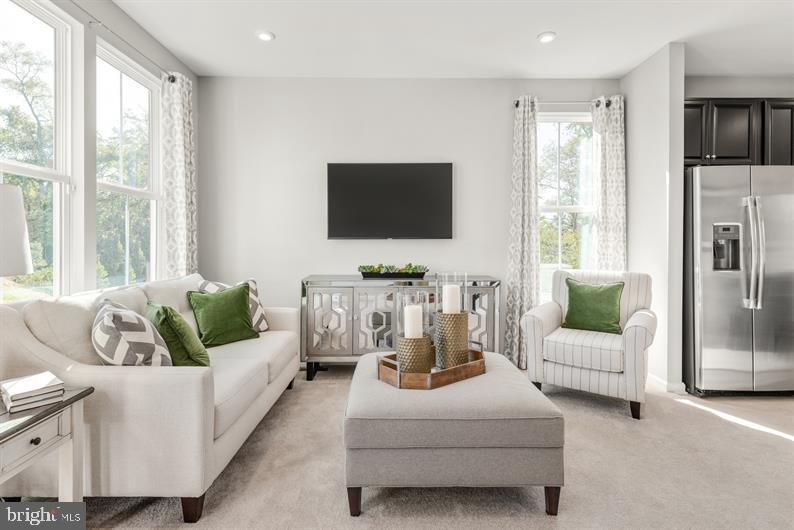 112 Spring Gate Lane, Unit CLARENDONMIDLEVEL Pasadena, MD 21122 - Photo 11 of 23