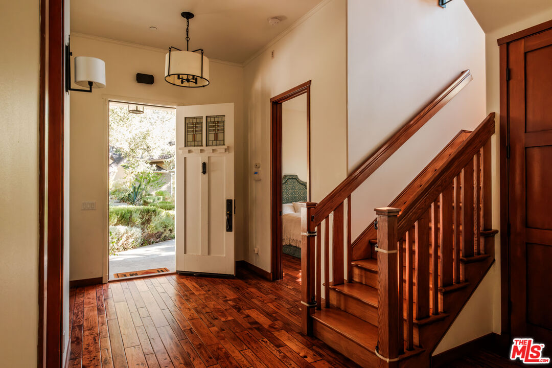 21717 Encina Road Topanga, CA 90290 - Photo 43 of 60