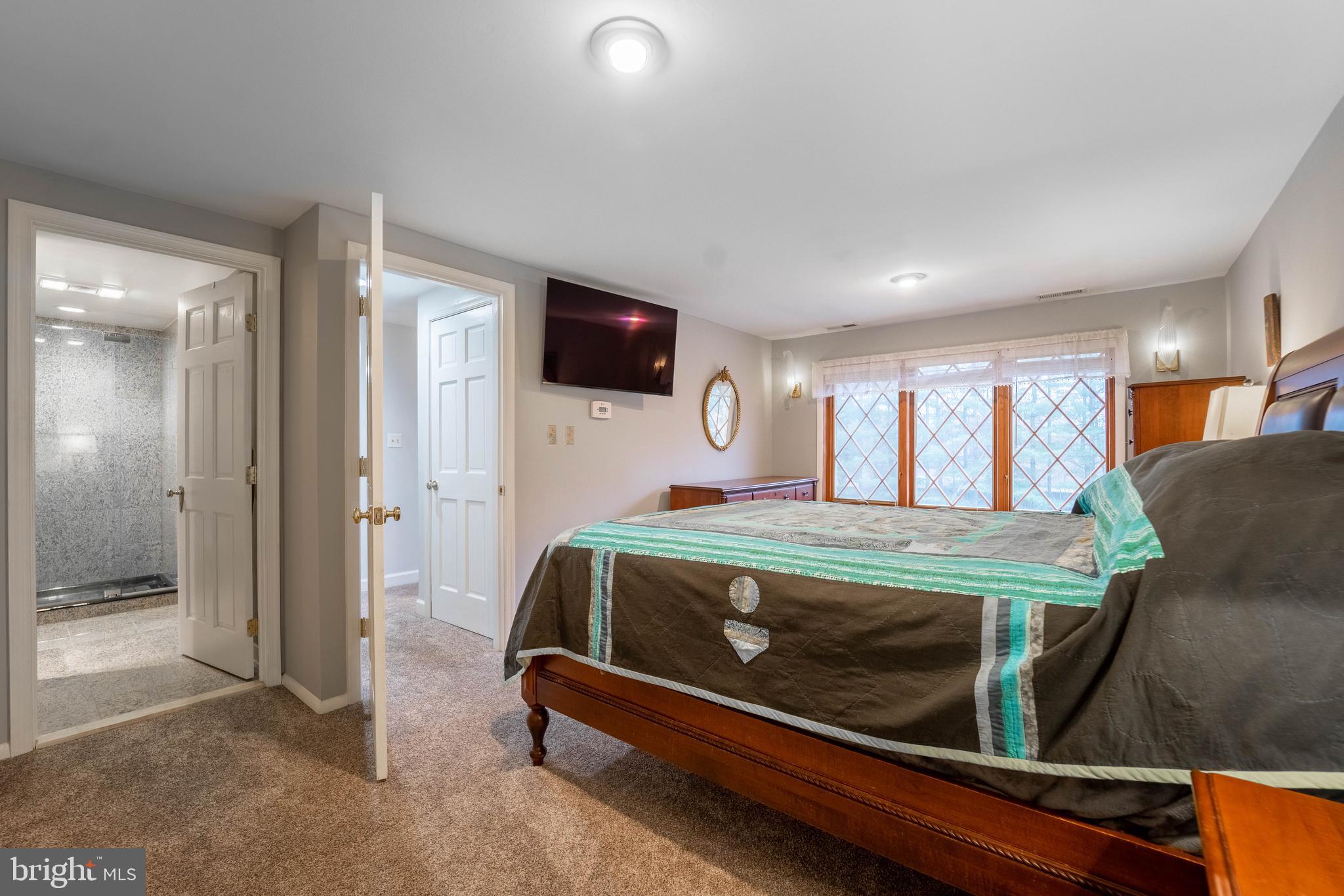 327 Crowl Road Westminster, MD 21158 - Photo 44 of 75 Private attached primary bath