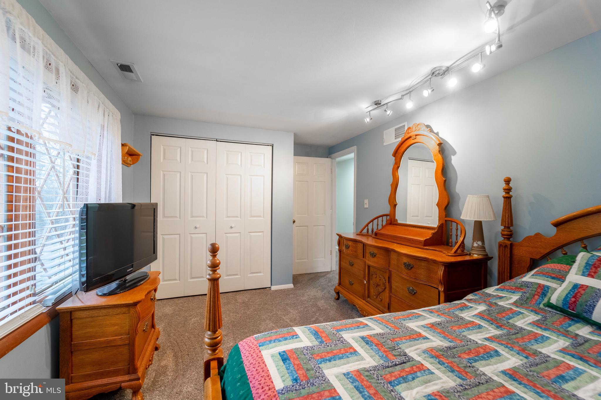 327 Crowl Road Westminster, MD 21158 - Photo 48 of 75 Ample room to relax, featuring a generous closet