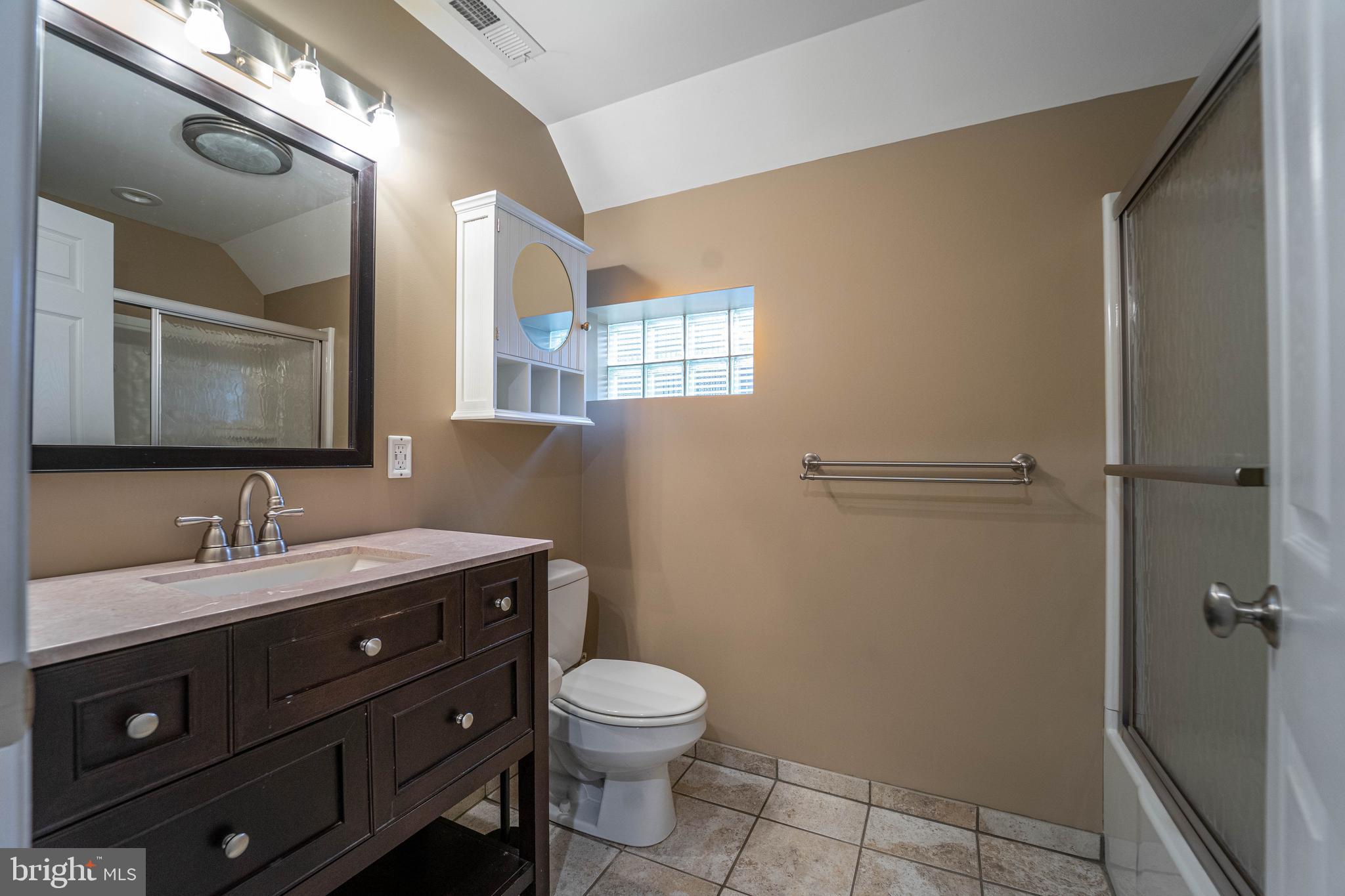 327 Crowl Road Westminster, MD 21158 - Photo 62 of 75 Full sized bath on the lower level