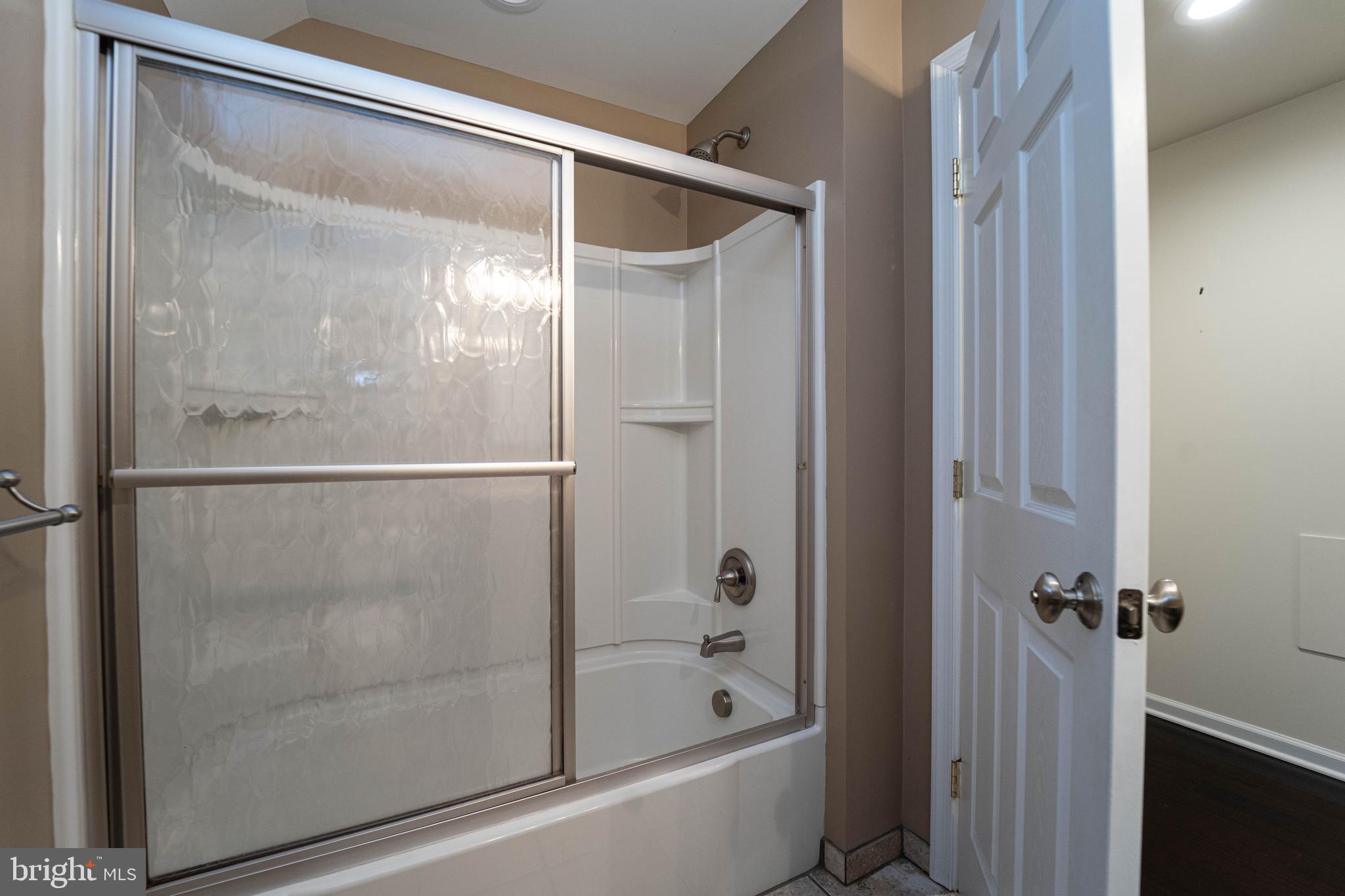 327 Crowl Road Westminster, MD 21158 - Photo 63 of 75 Large shower and tub
