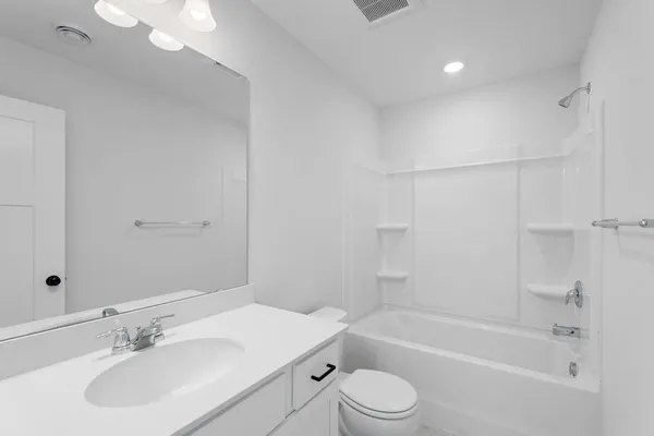 $367,990 | 1011 130th Court East, Rosemount, MN 55068