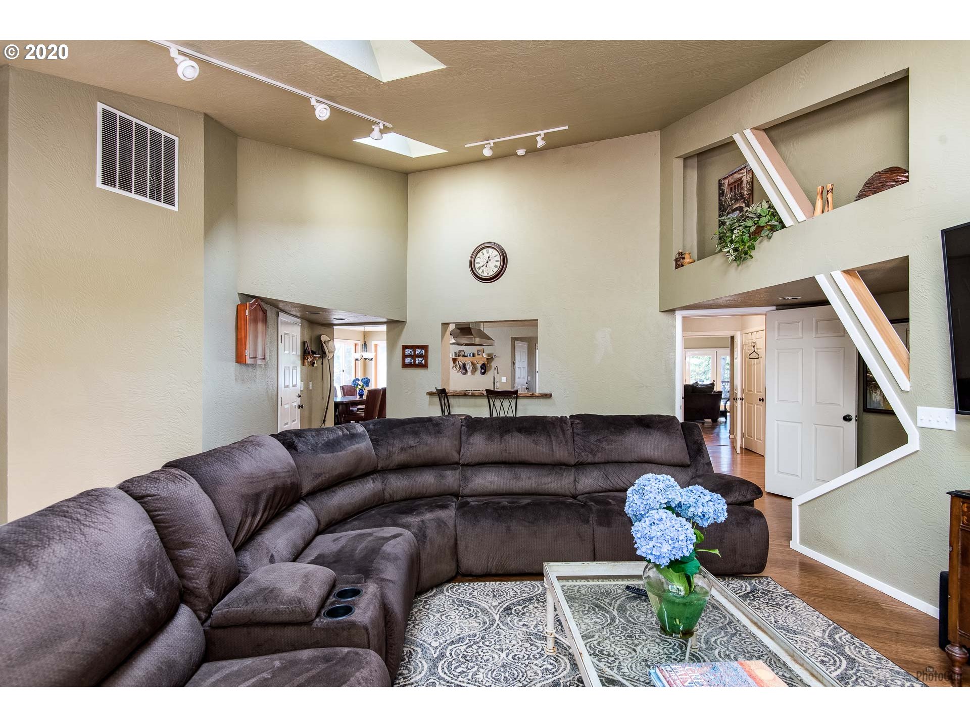 87580 Cherry Ridge Road Eugene, OR 97402 - Photo 14 of 32 Gallery Image 14