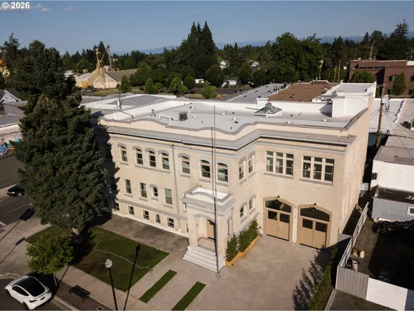 $4,900,000 | 550 North 1st Street, Woodburn, OR 97071