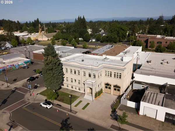 $4,900,000 | 550 North 1st Street, Woodburn, OR 97071