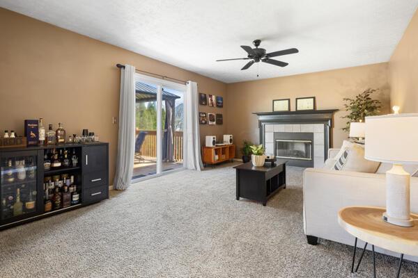 224 Galloway Ridge Drive Galloway, OH 43119 - Photo 14 of 35 99053E7D-D6D0-48F2-9376-02A1899C22B5