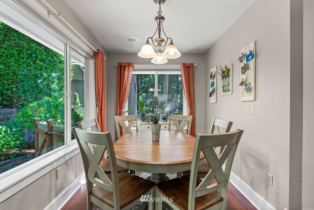 3202 Pacific Way Longview, WA 98632 - Photo 14 of 23 Gallery Image 14
