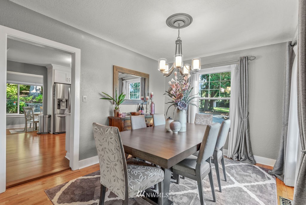 3202 Pacific Way Longview, WA 98632 - Photo 10 of 23 Gallery Image 10